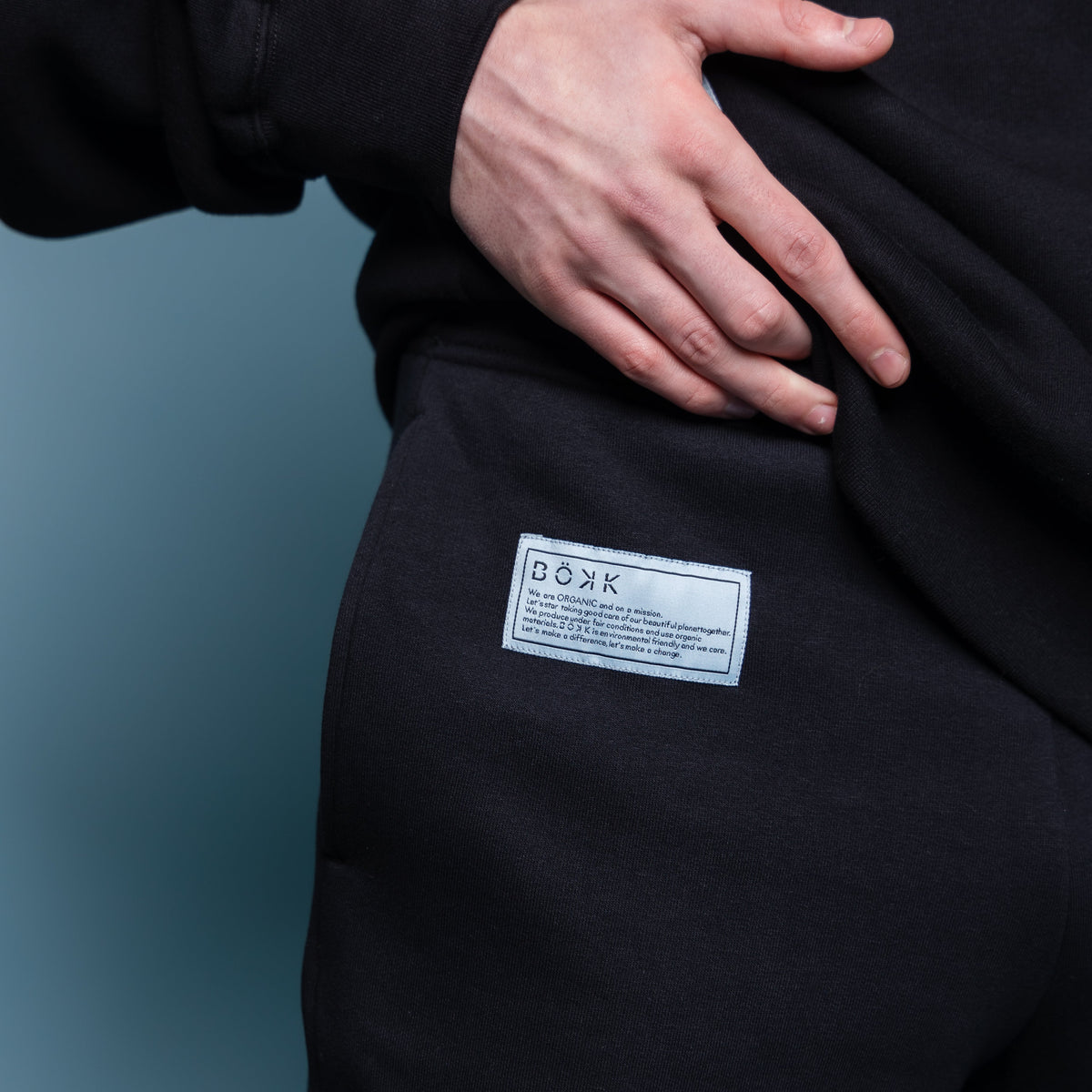 Joggers in Universe black