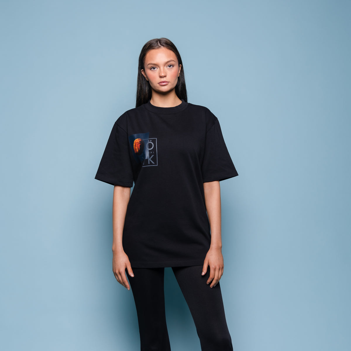 T-Shirts in Universe black