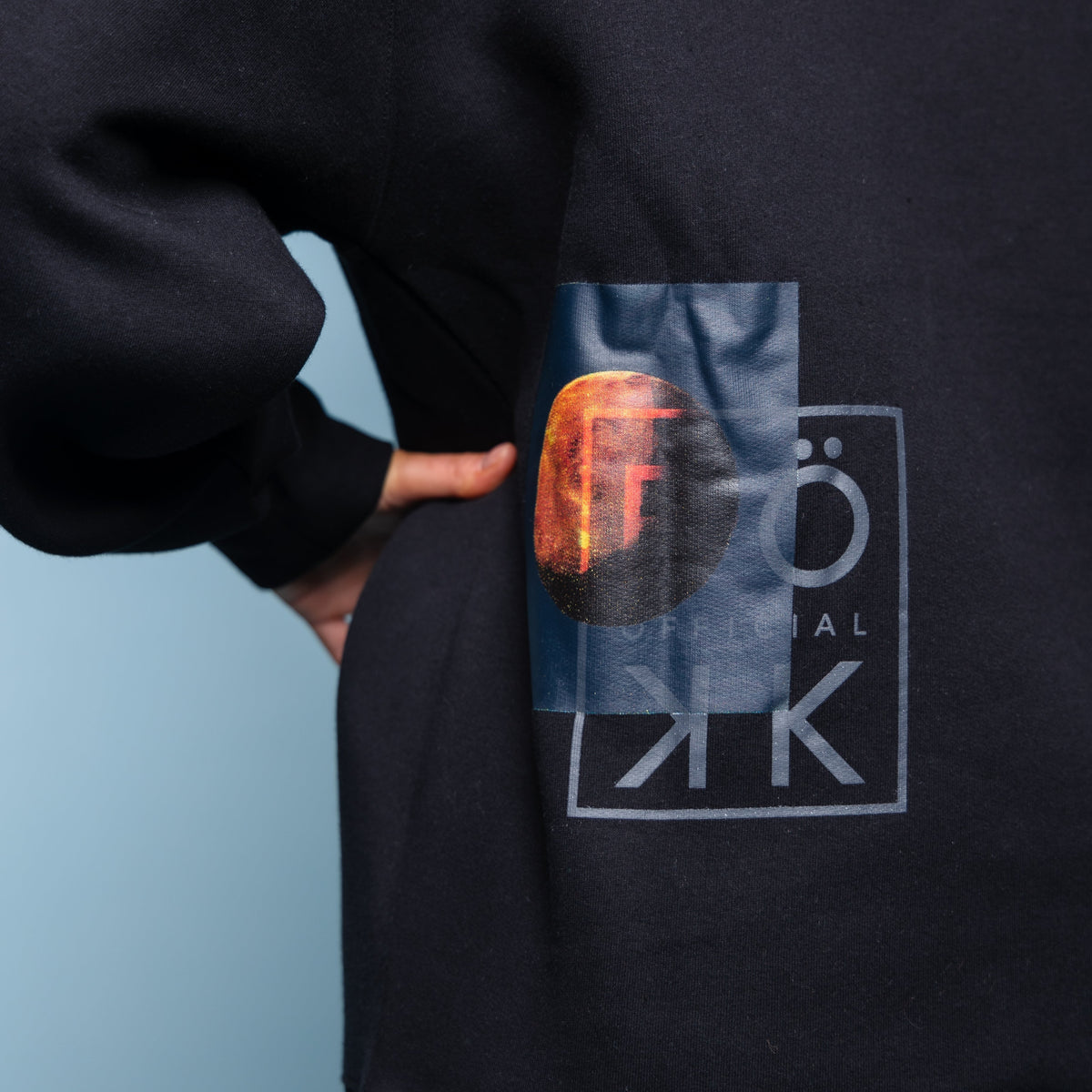 Crew Neck Sweater in Universe black