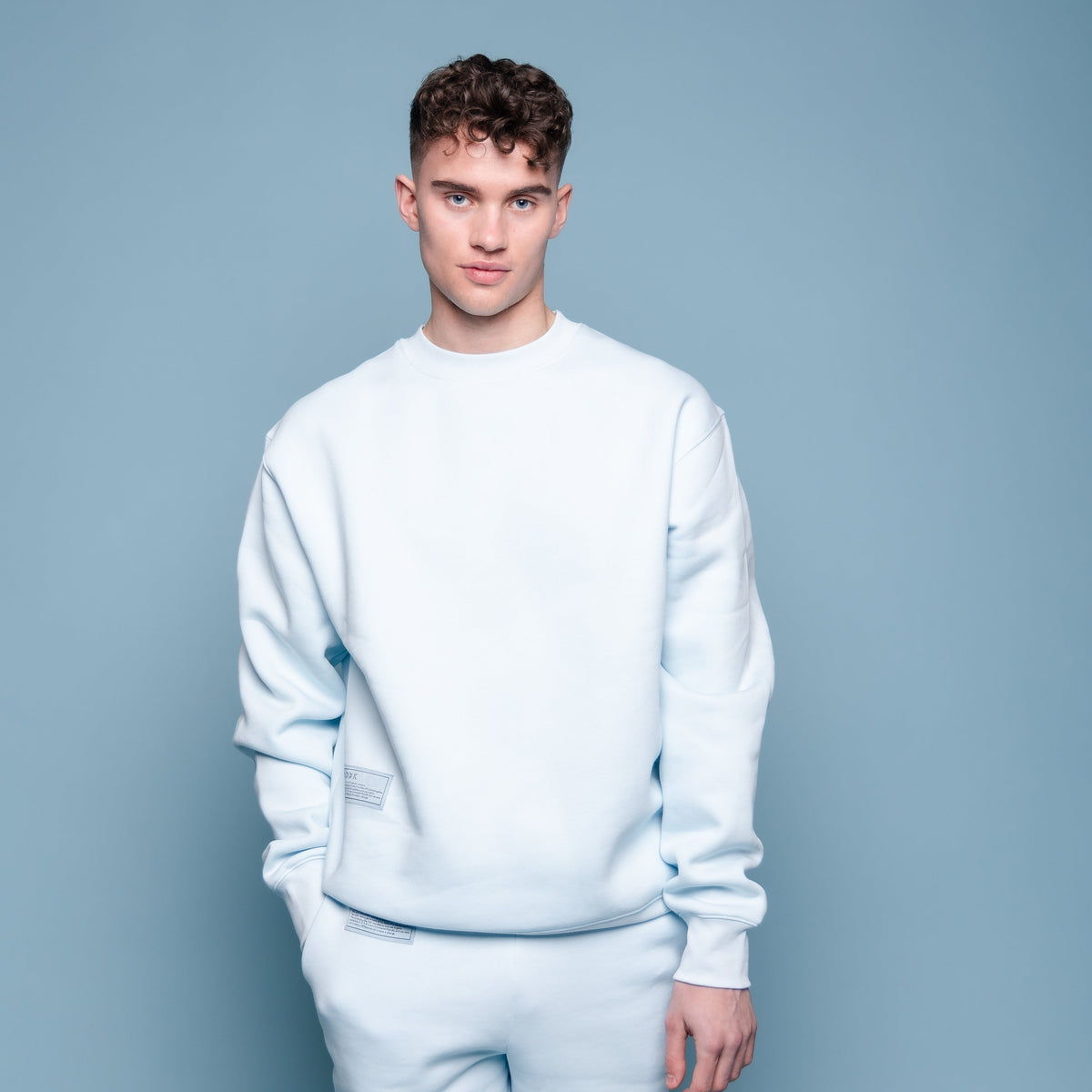 Crew Neck Sweater in Ocean blue